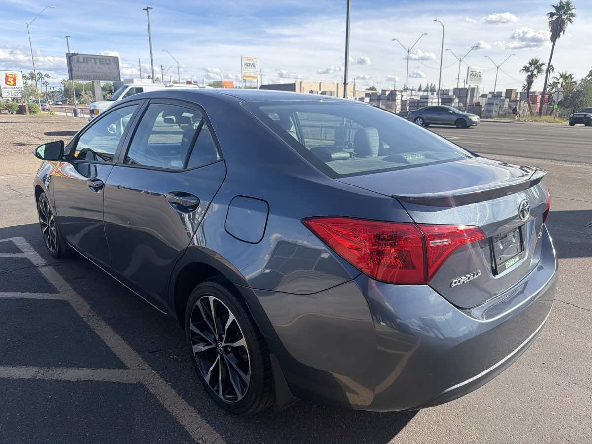 2019 Toyota Corolla XLE XSE photo 4
