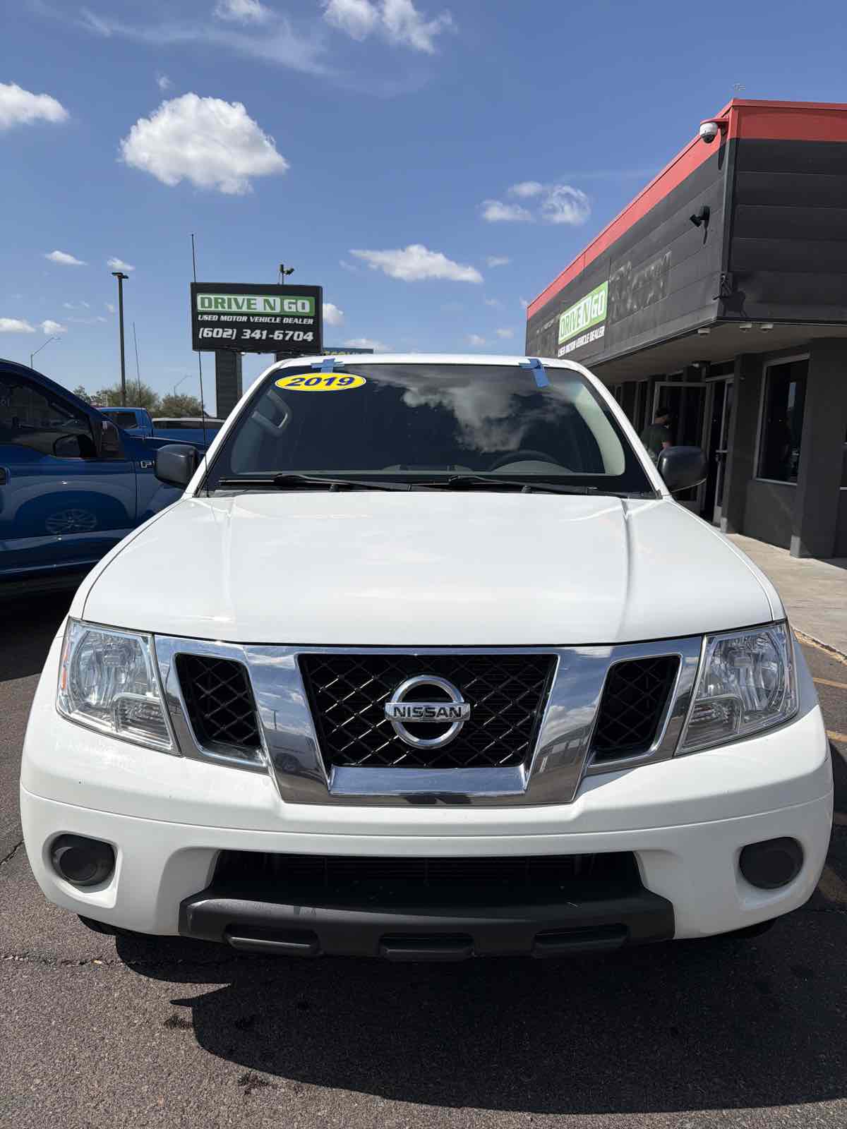 2019 Nissan Frontier SV - Photo 2
