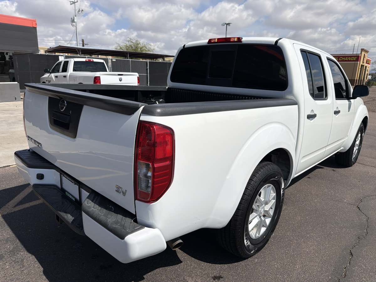 2019 Nissan Frontier SV - Photo 6