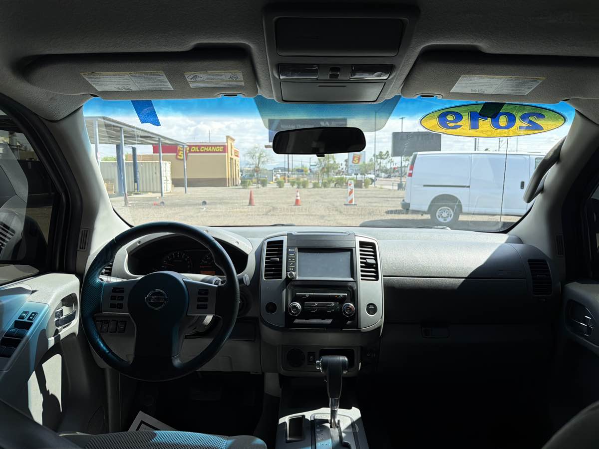 2019 Nissan Frontier SV - Photo 10