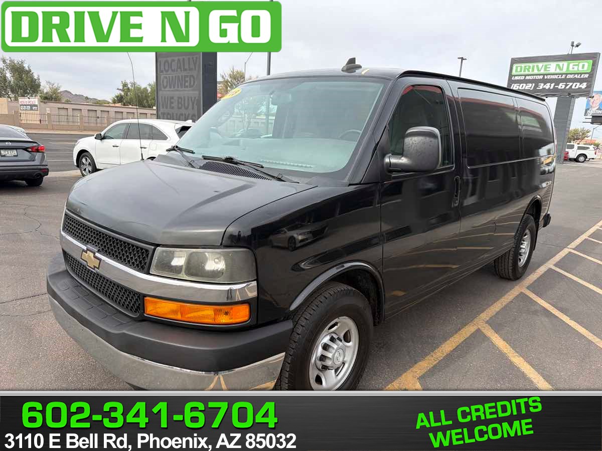 2018 Chevrolet Express 2500 Work Van HD's photo