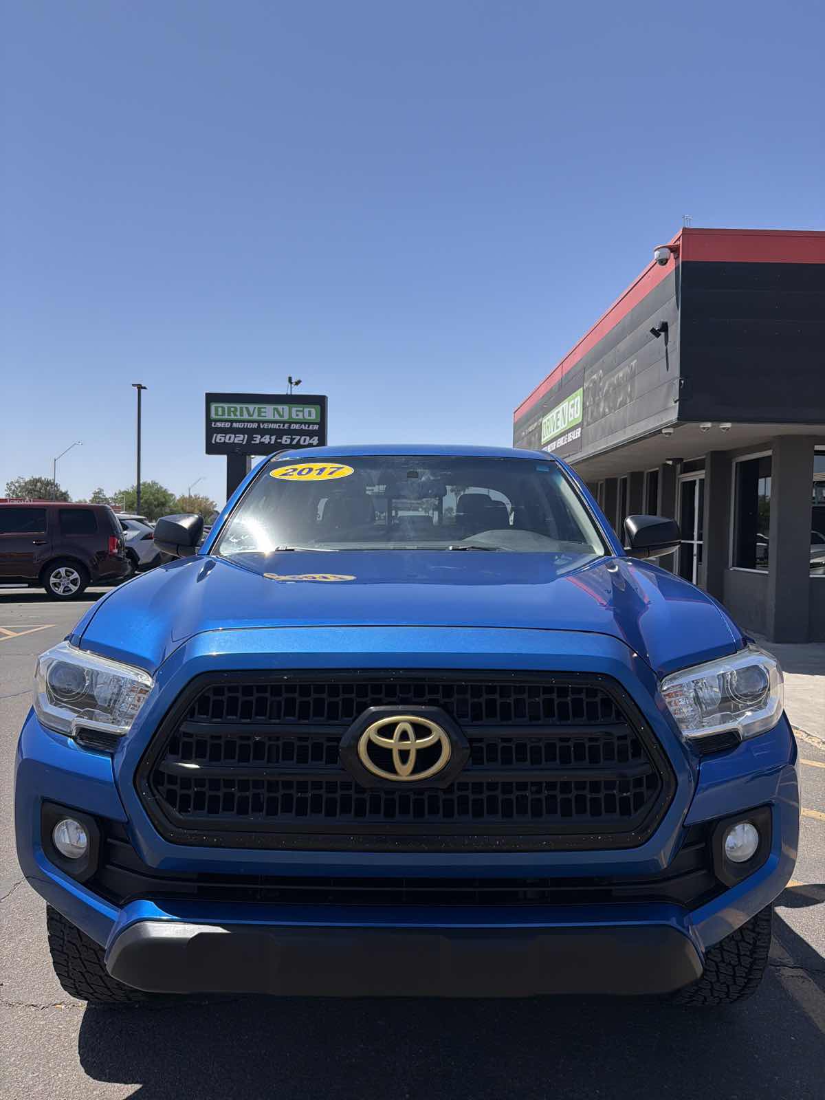 2017 Toyota Tacoma SR5 - Photo 2