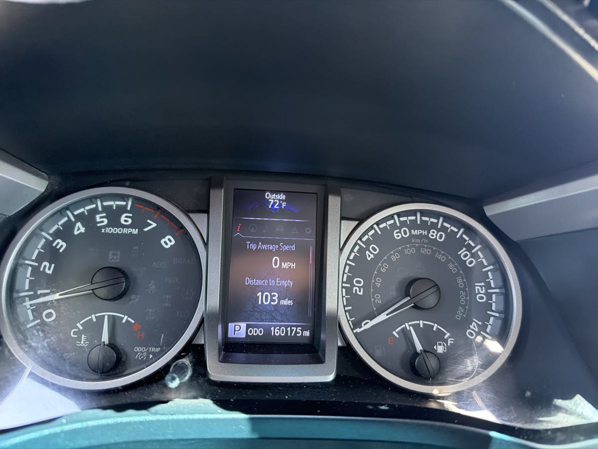 2017 Toyota Tacoma SR5 - Photo 11