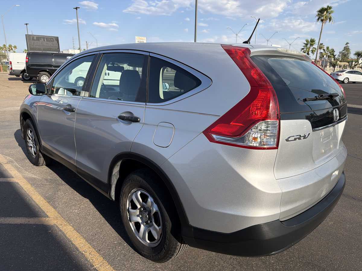 2012 Honda CR-V LX - Photo 4