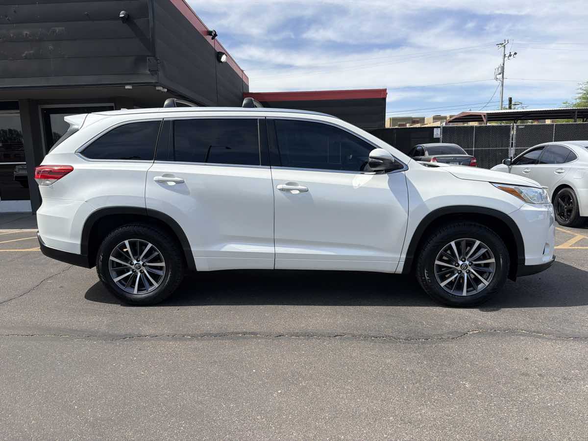 2018 Toyota Highlander XLE - Photo 7