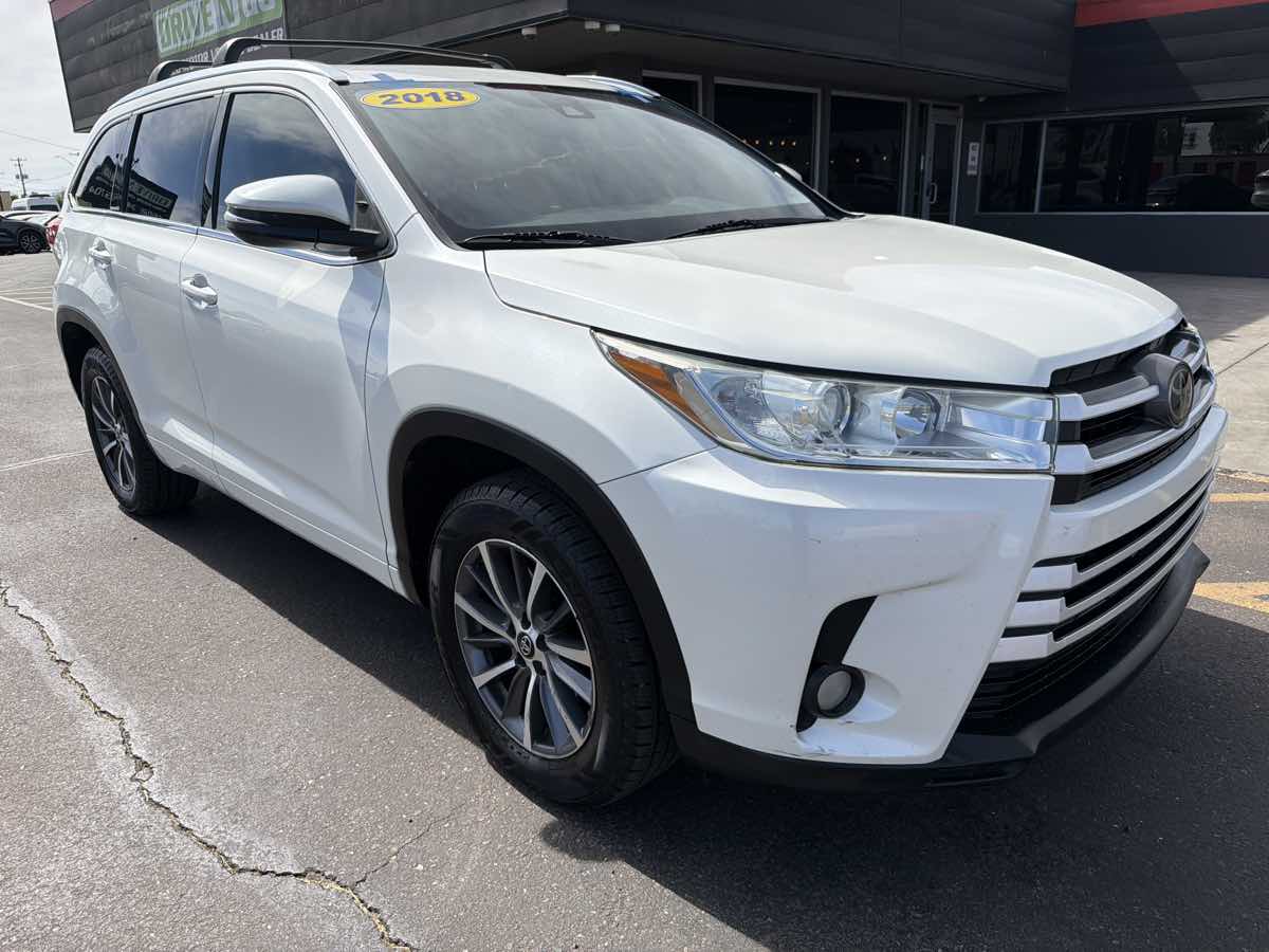 2018 Toyota Highlander XLE - Photo 8