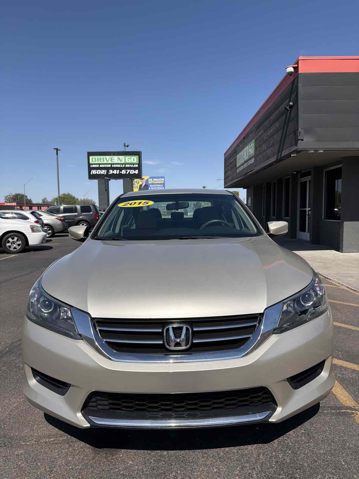 2015 Honda Accord LX - Photo 2