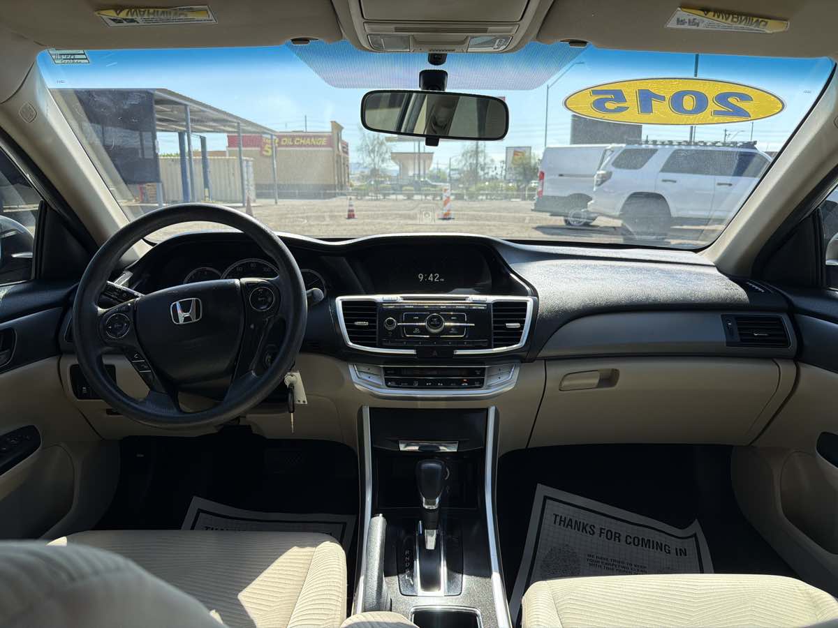 2015 Honda Accord LX - Photo 10