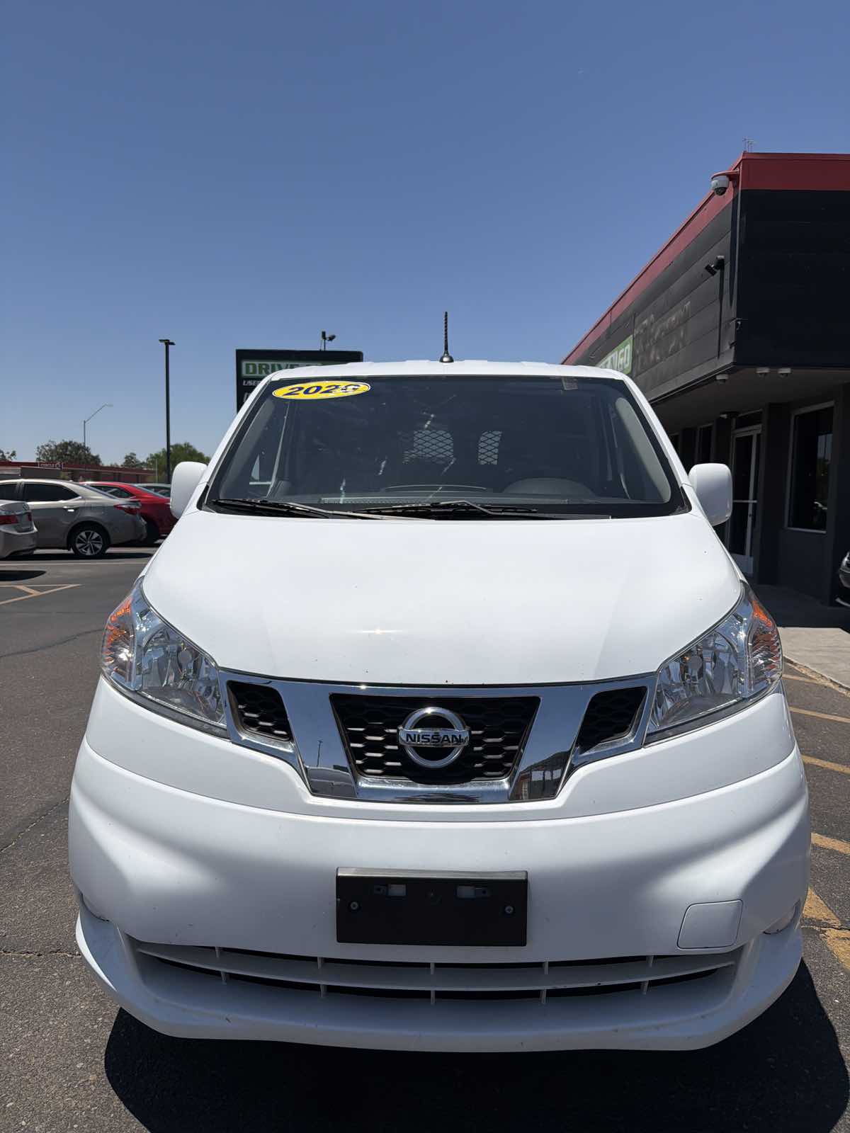 2020 Nissan NV200 SV - Photo 2
