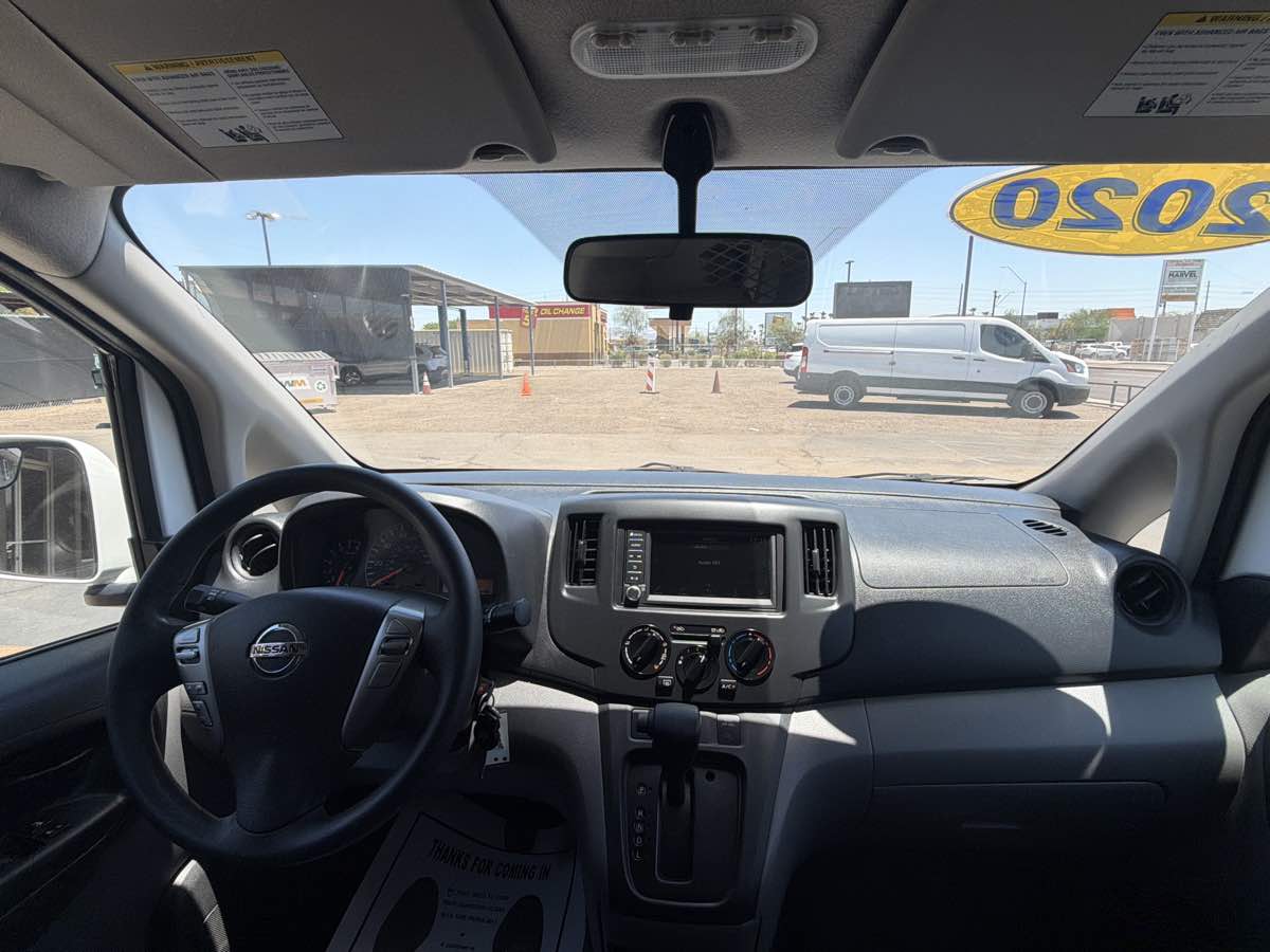 2020 Nissan NV200 SV - Photo 11