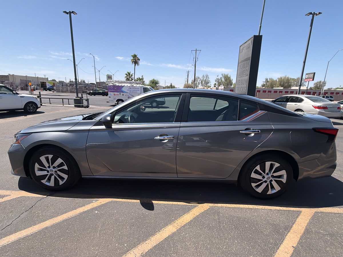 2024 Nissan Altima S - Photo 3
