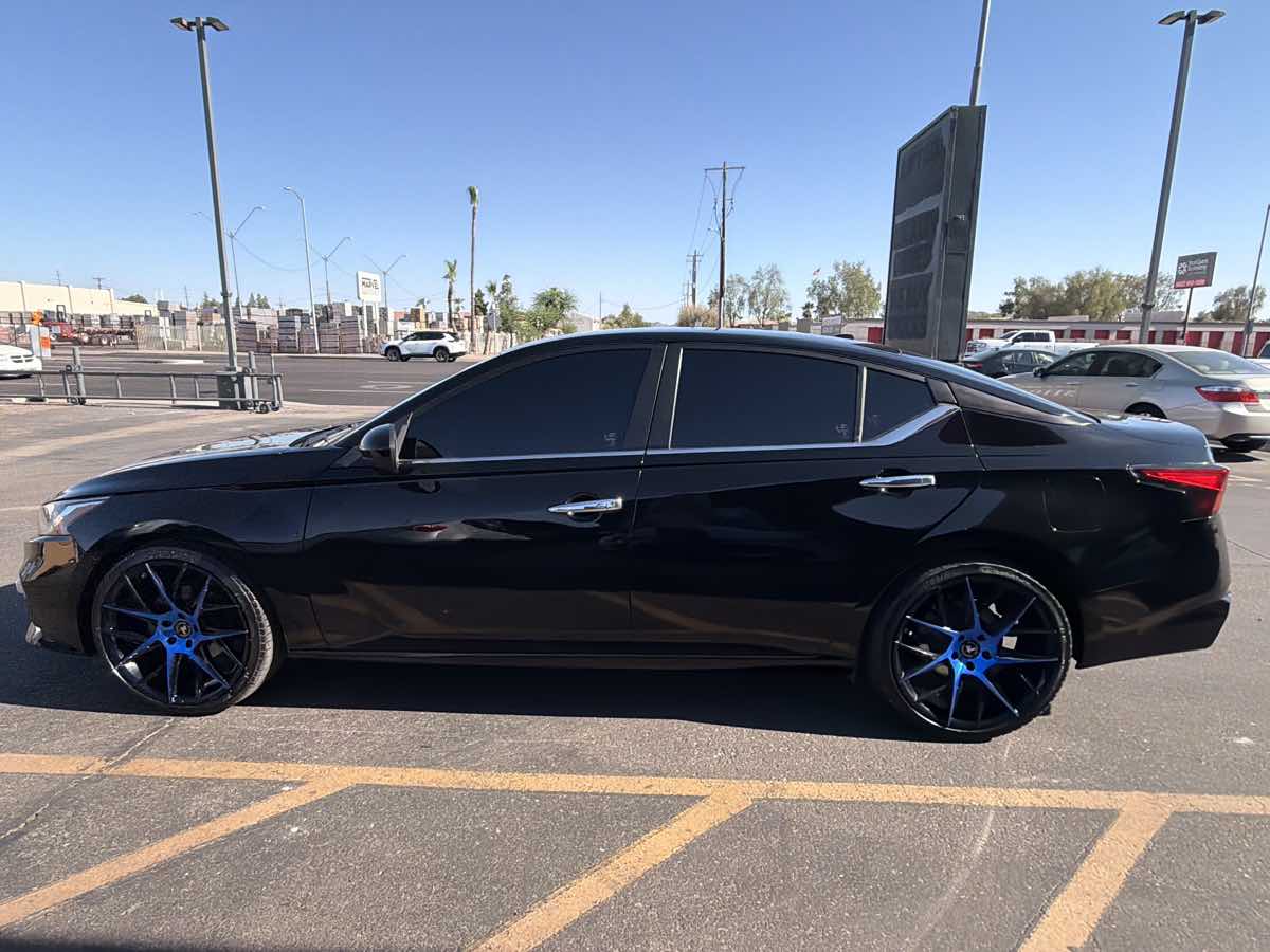 2020 Nissan Altima S - Photo 3