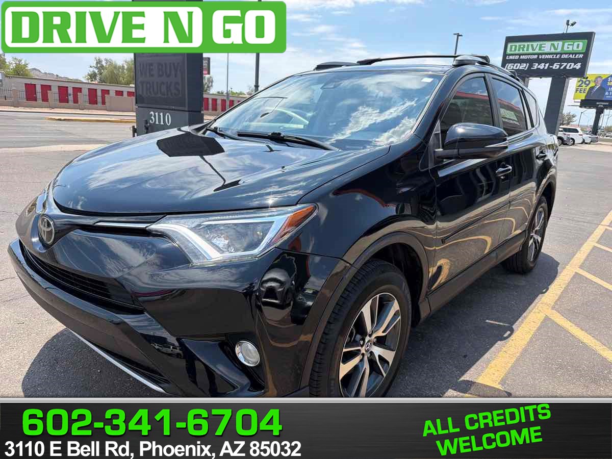 2017 Toyota RAV4 XLE FWD photo