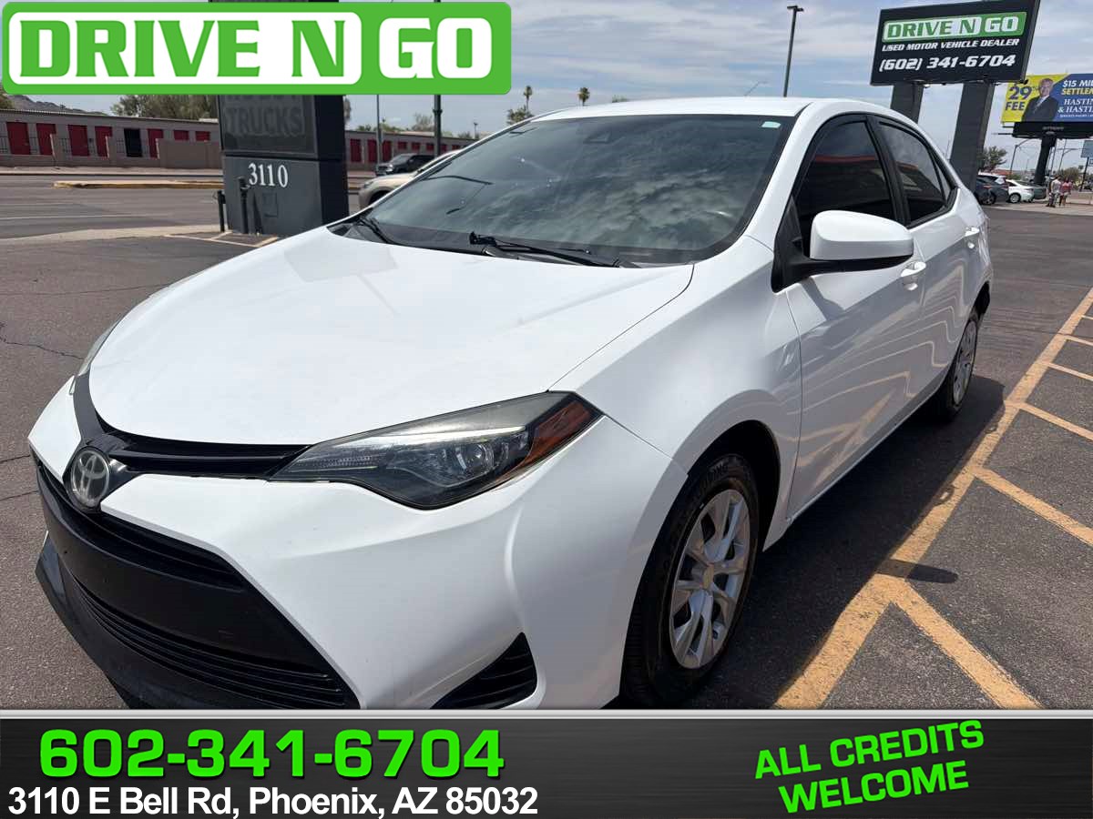 2017 Toyota Corolla SE FWD photo