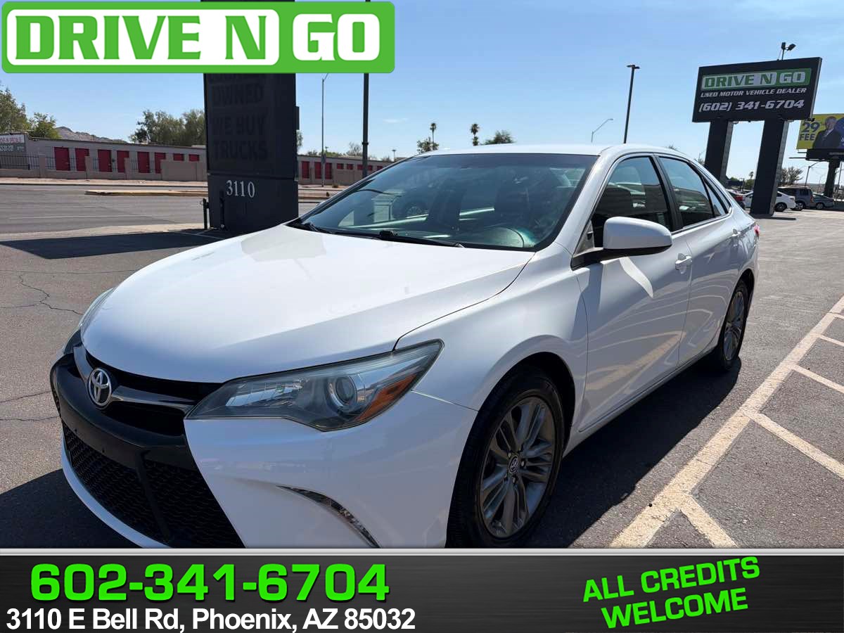 2016 Toyota Camry SE FWD photo