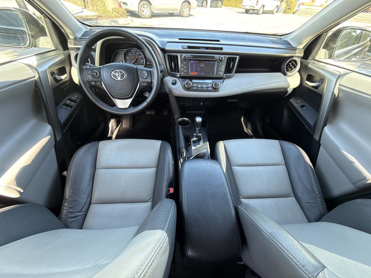 2013 Toyota RAV4 Limited - Photo 7