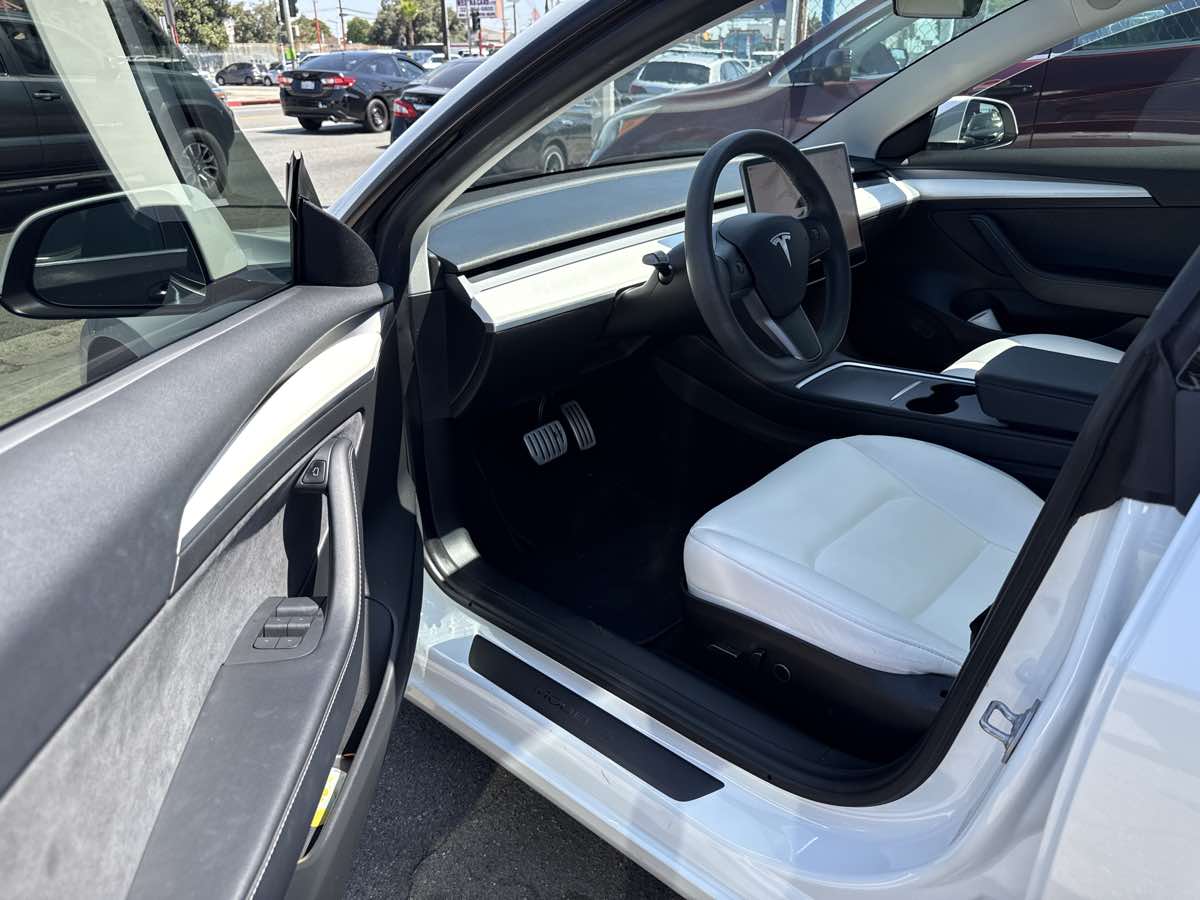 2022 Tesla Model 3 Performance - Photo 5