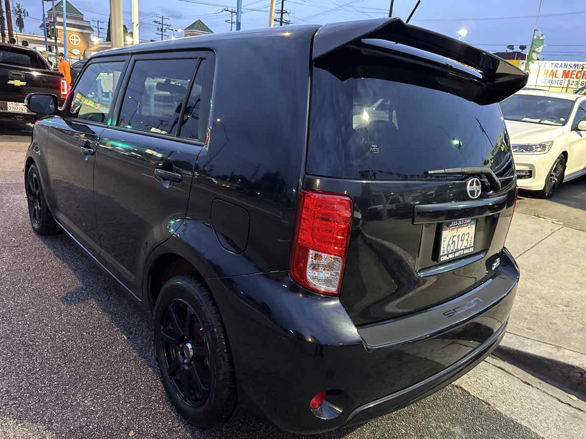 2014 Scion xB Base - Photo 3