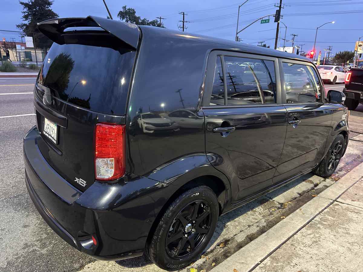 2014 Scion xB Base - Photo 4