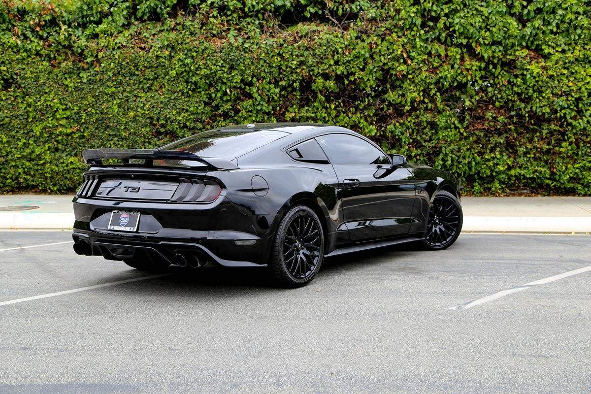 2020 Ford Mustang GT photo 4