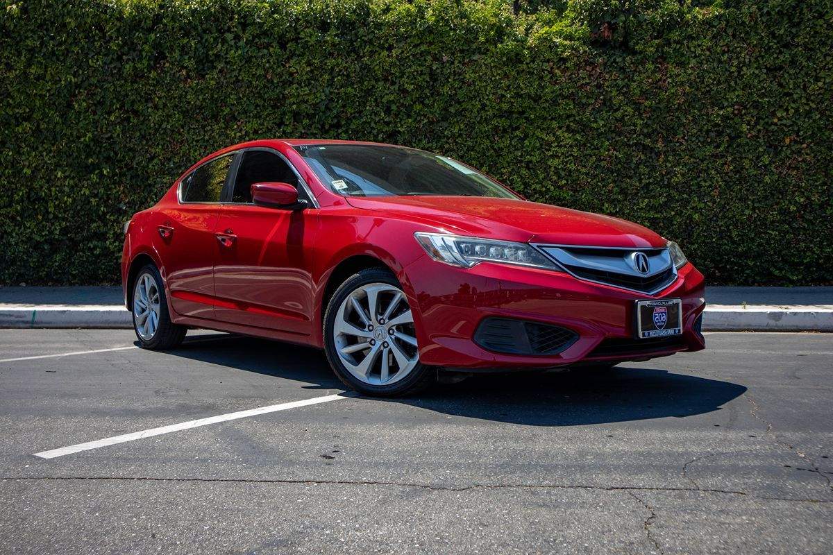 2017 Acura ILX Plus photo 2