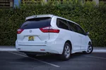 2019 Toyota Sienna LE photo 8