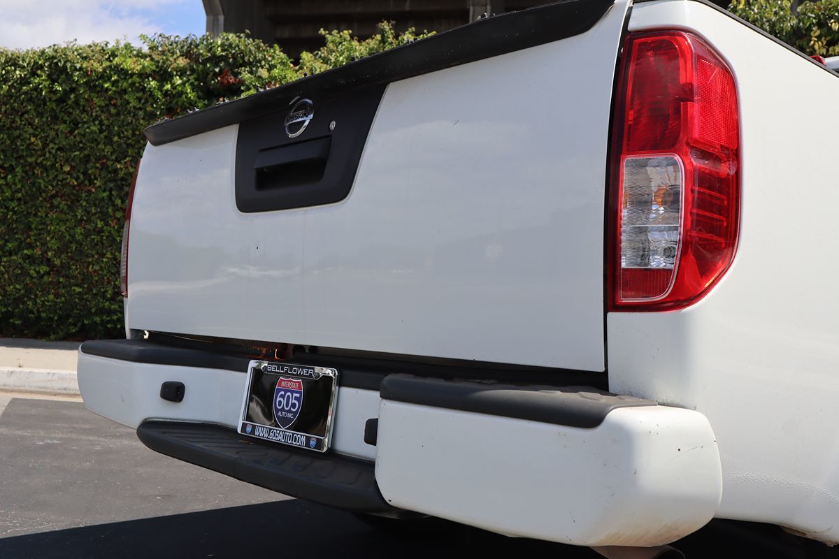 2019 Nissan Frontier S photo 9