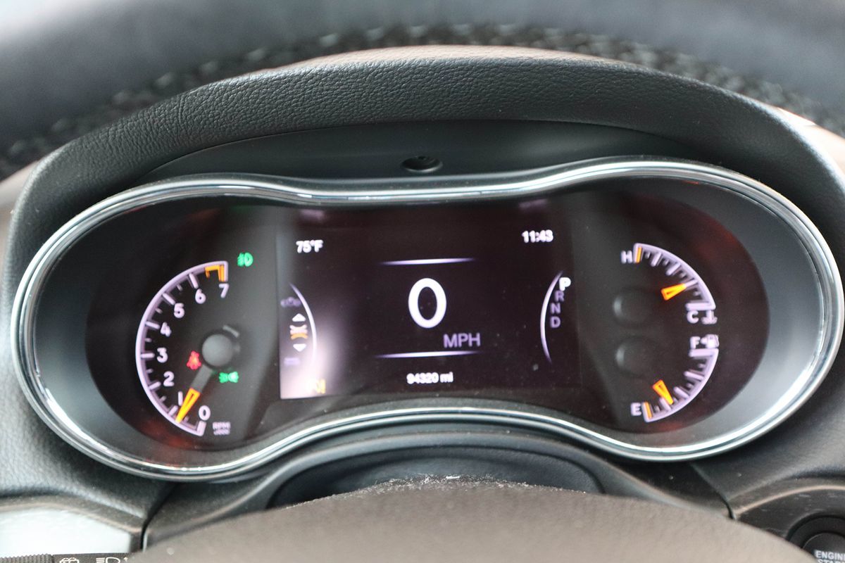 2018 Jeep Grand Cherokee Altitude photo 15