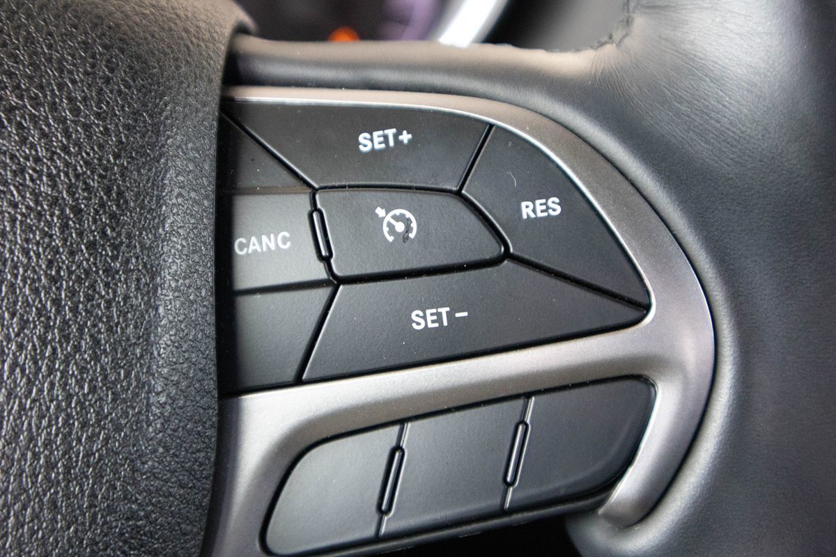 2018 Jeep Grand Cherokee Altitude photo 17