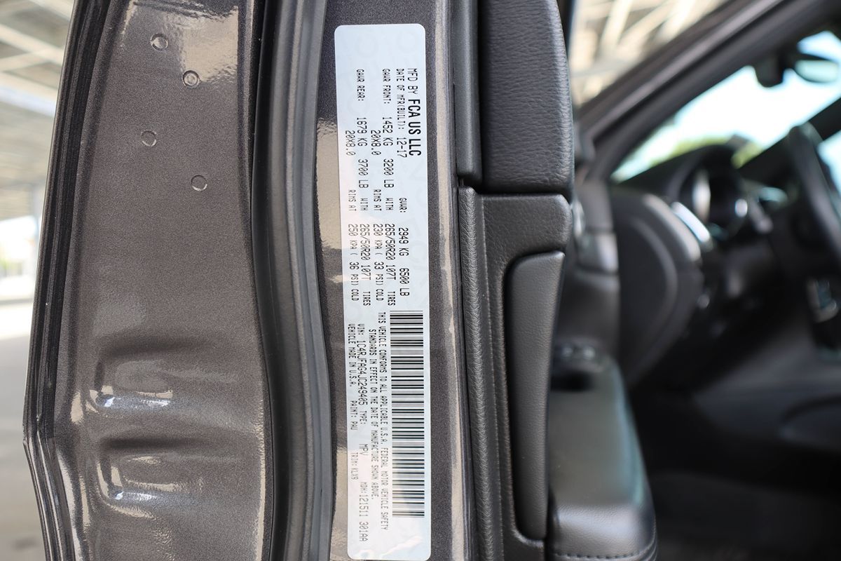 2018 Jeep Grand Cherokee Altitude photo 22