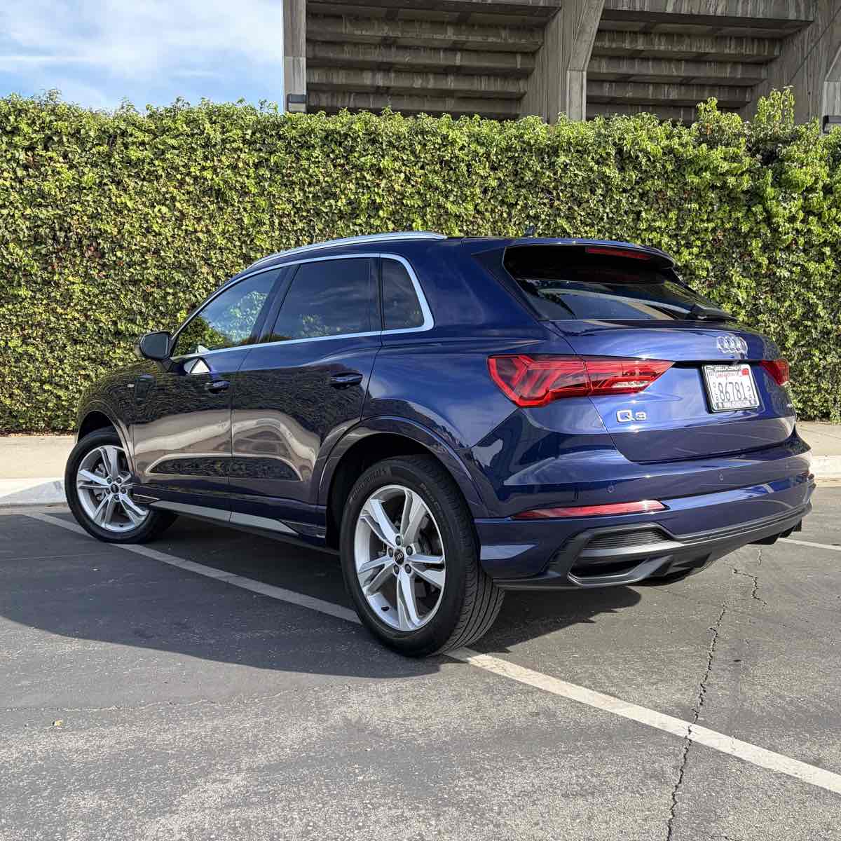 2021 Audi Q3 S line Premium 45 TFSI photo 4