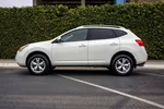 2009 Nissan Rogue SL photo 3