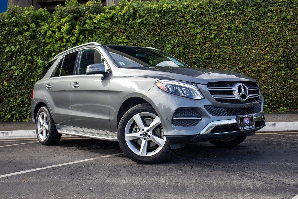 2018 Mercedes Benz GLE 350 photo 2