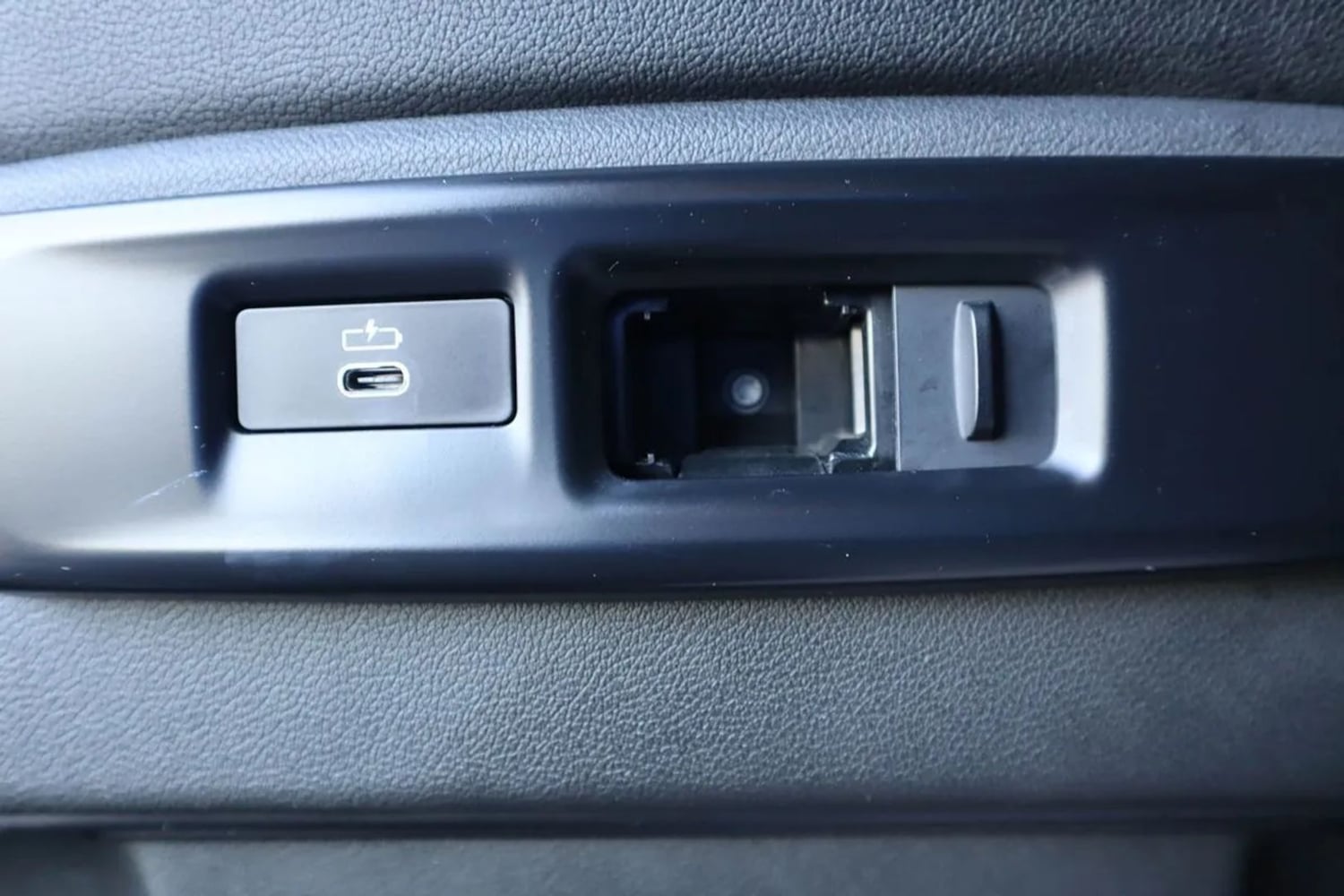 2020 BMW X5 40i - Photo 18
