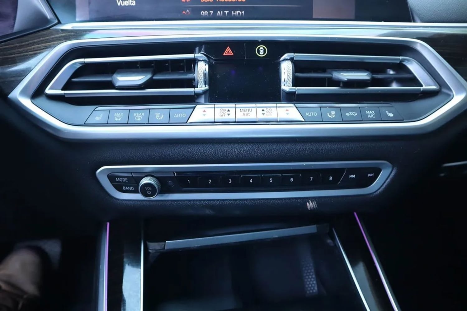 2020 BMW X5 40i - Photo 22