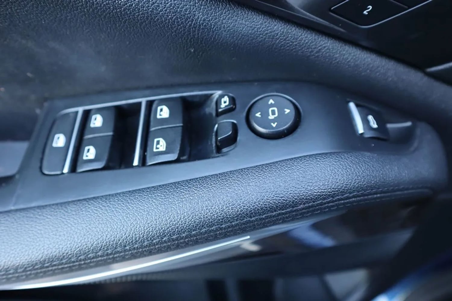 2020 BMW X5 40i - Photo 24