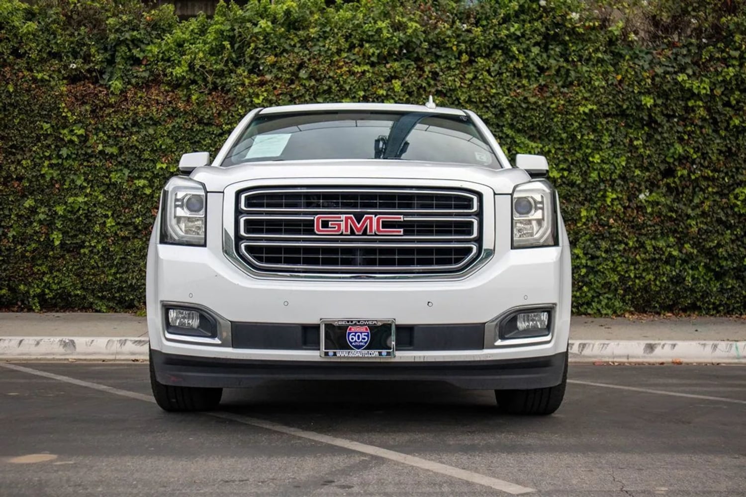 2017 GMC Yukon SLT - Photo 2