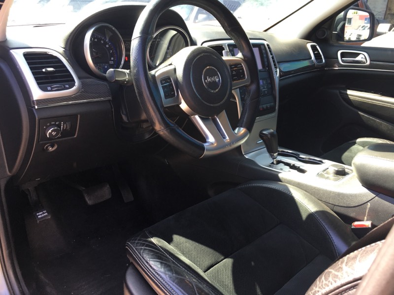 2012 Jeep Grand Cherokee SRT8 - Photo 9