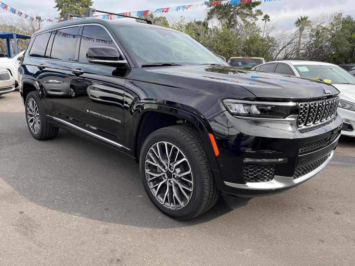 2021 Jeep Grand Cherokee L Summit Reserve - Photo 2