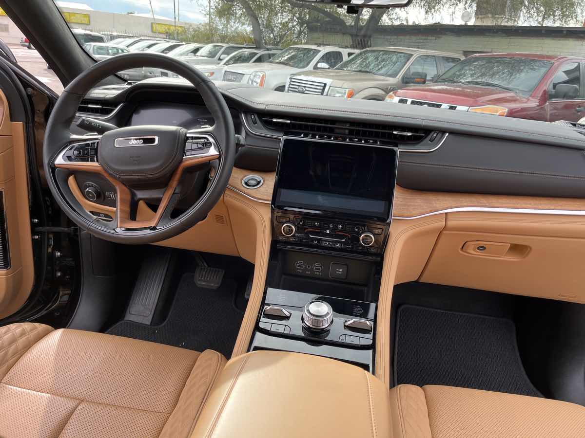2021 Jeep Grand Cherokee L Summit Reserve - Photo 10