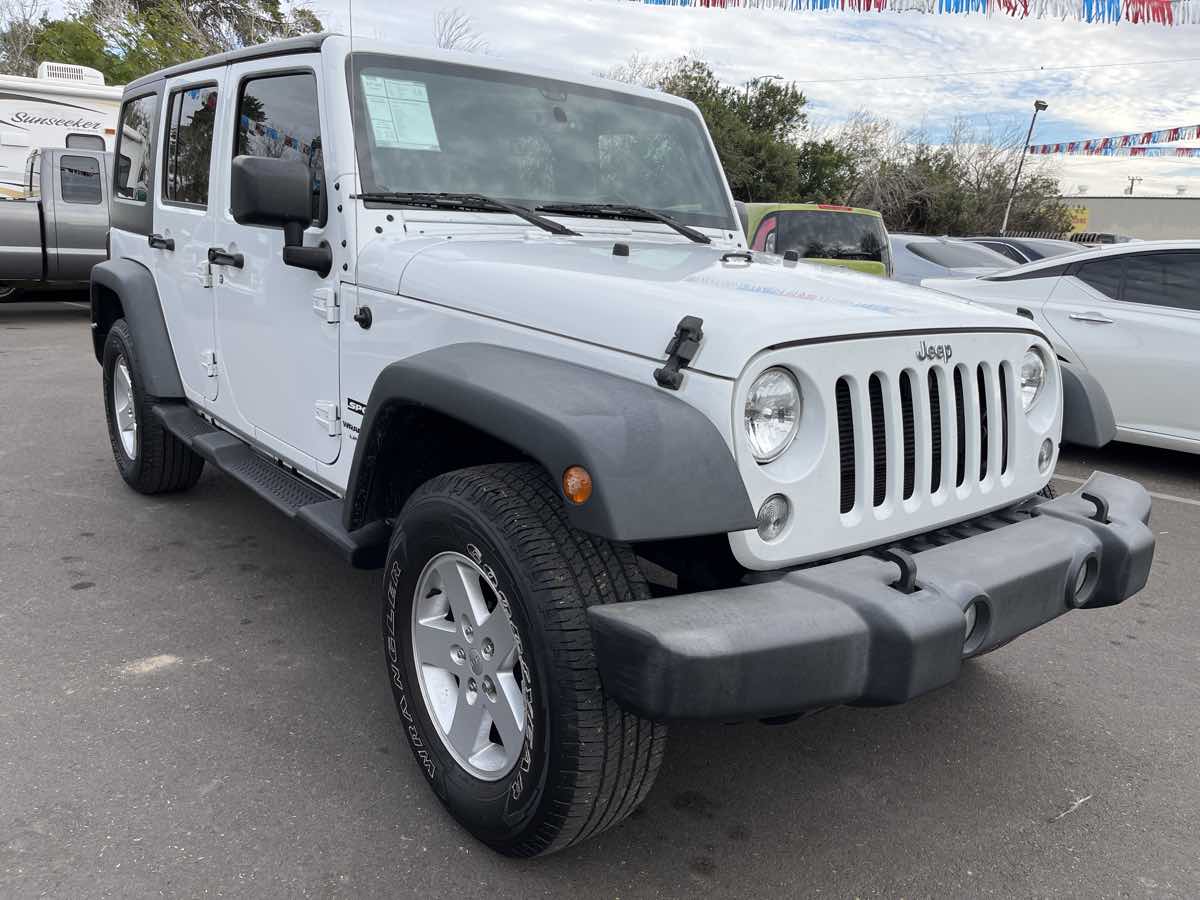 2018 Jeep Wrangler JK Unlimited Sport S - Photo 2