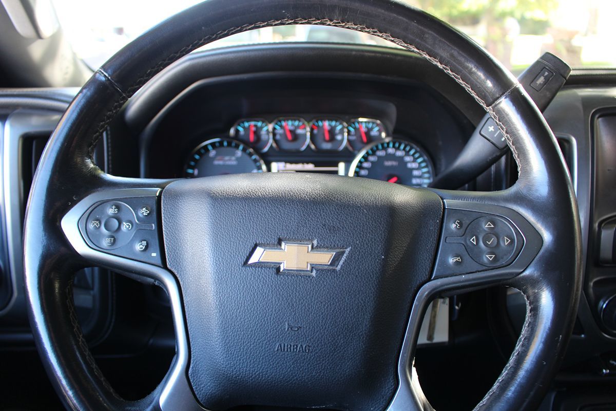 2015 Chevrolet Silverado 3500HD LTZ Z71 photo 19