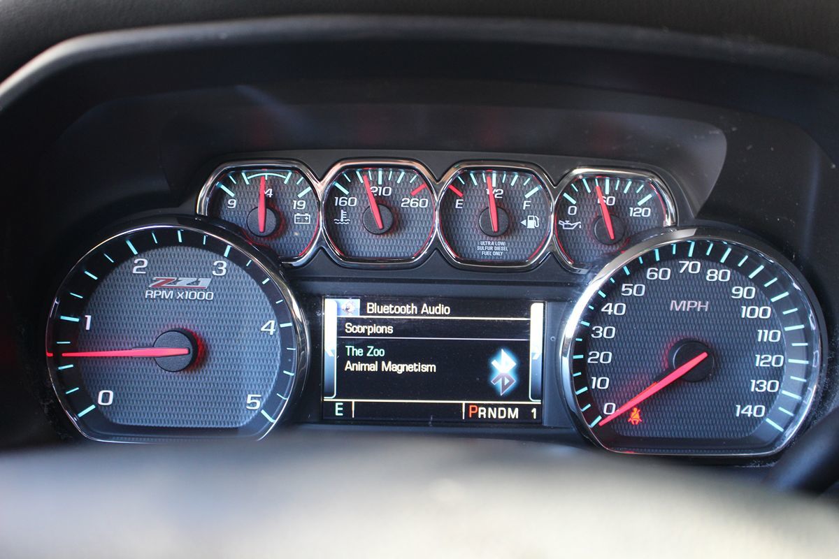 2015 Chevrolet Silverado 3500HD LTZ Z71 photo 18