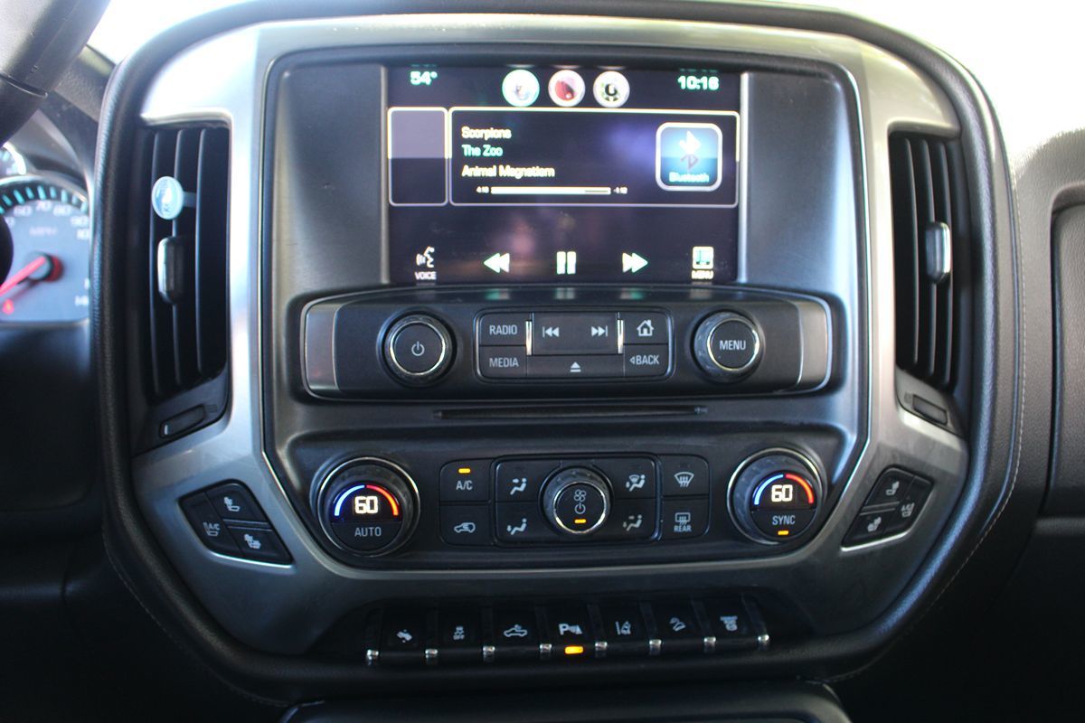 2015 Chevrolet Silverado 3500HD LTZ Z71 photo 25