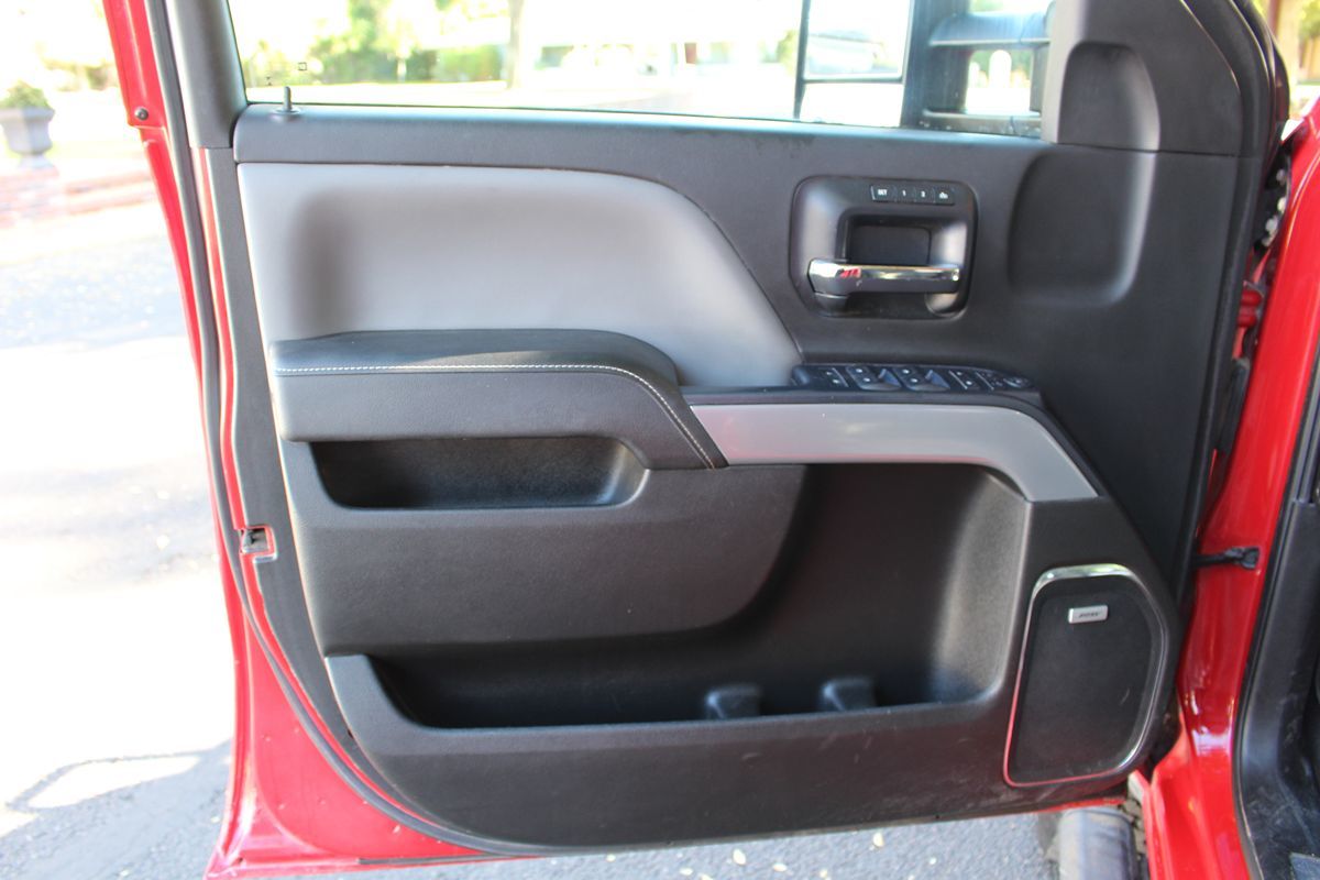 2015 Chevrolet Silverado 3500HD LTZ Z71 photo 11