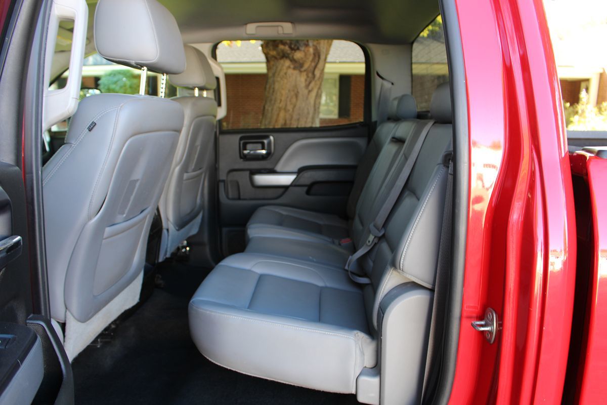 2015 Chevrolet Silverado 3500HD LTZ Z71 photo 12