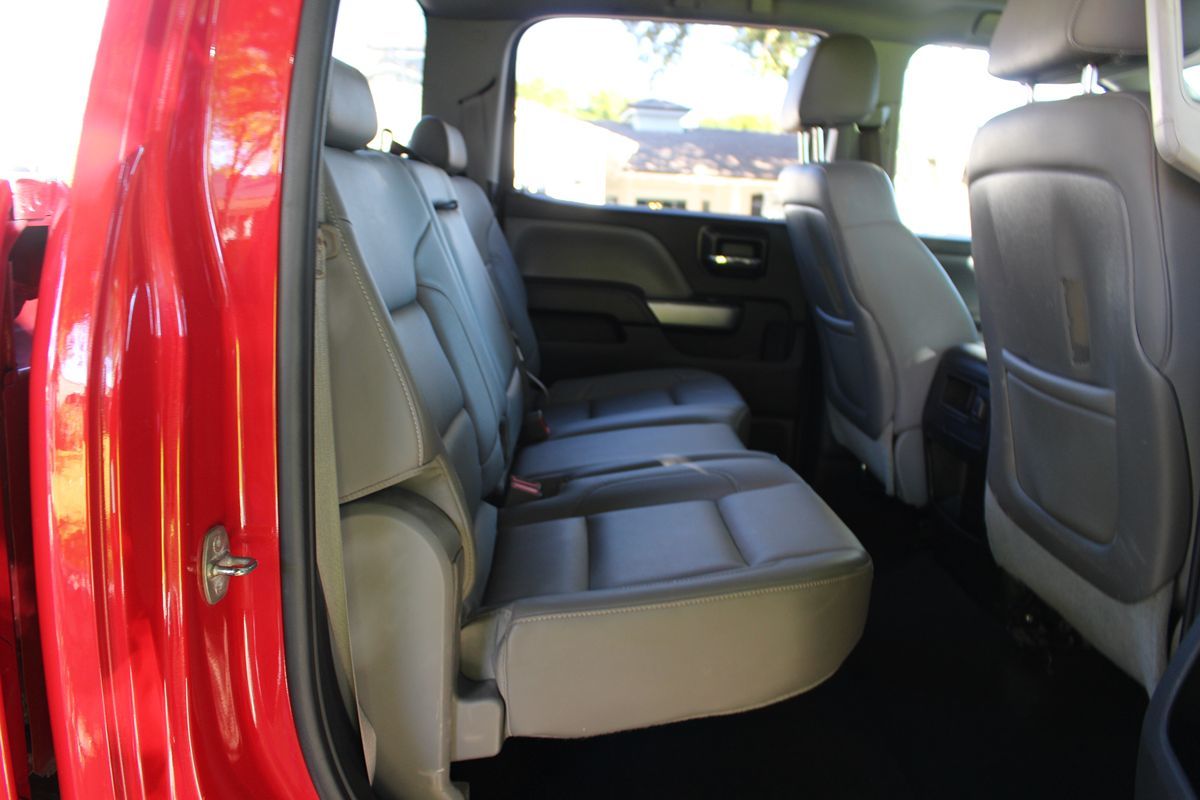 2015 Chevrolet Silverado 3500HD LTZ Z71 photo 14