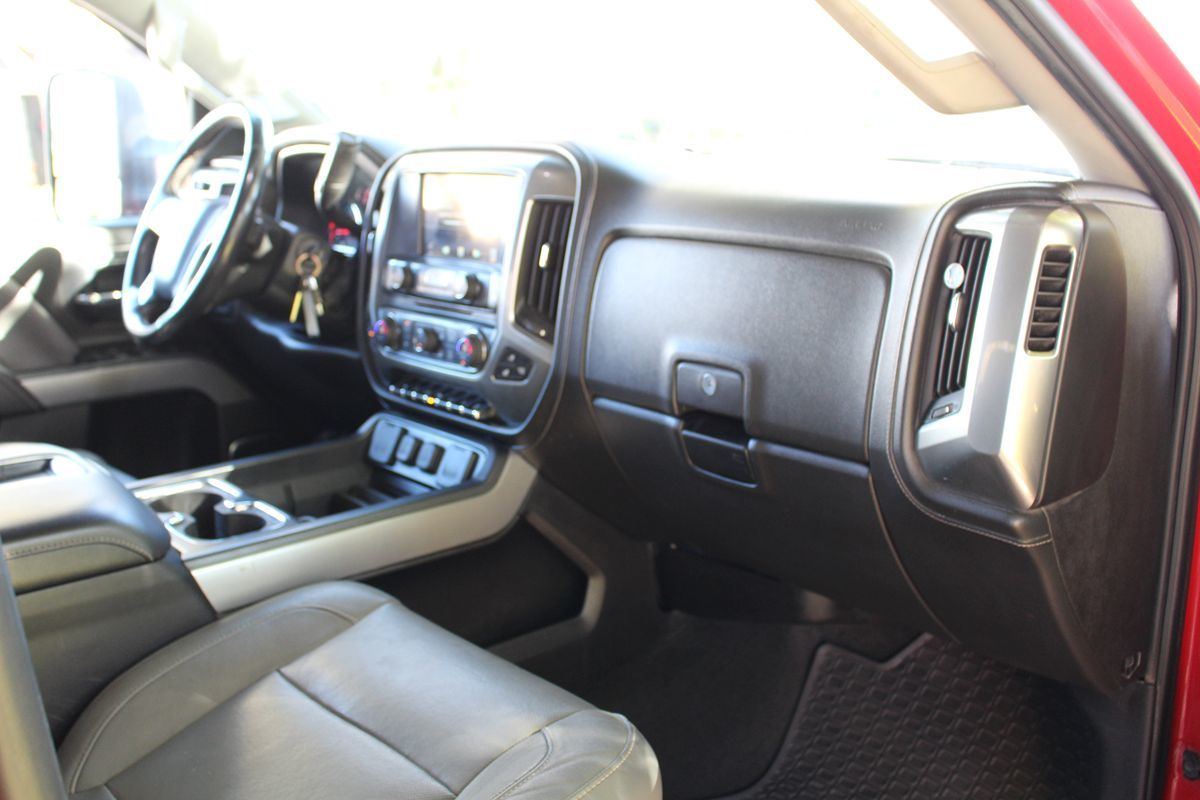 2015 Chevrolet Silverado 3500HD LTZ Z71 photo 15