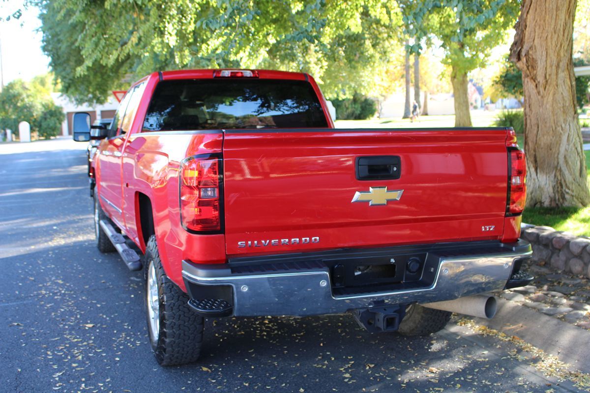 2015 Chevrolet Silverado 3500HD LTZ Z71 photo 40