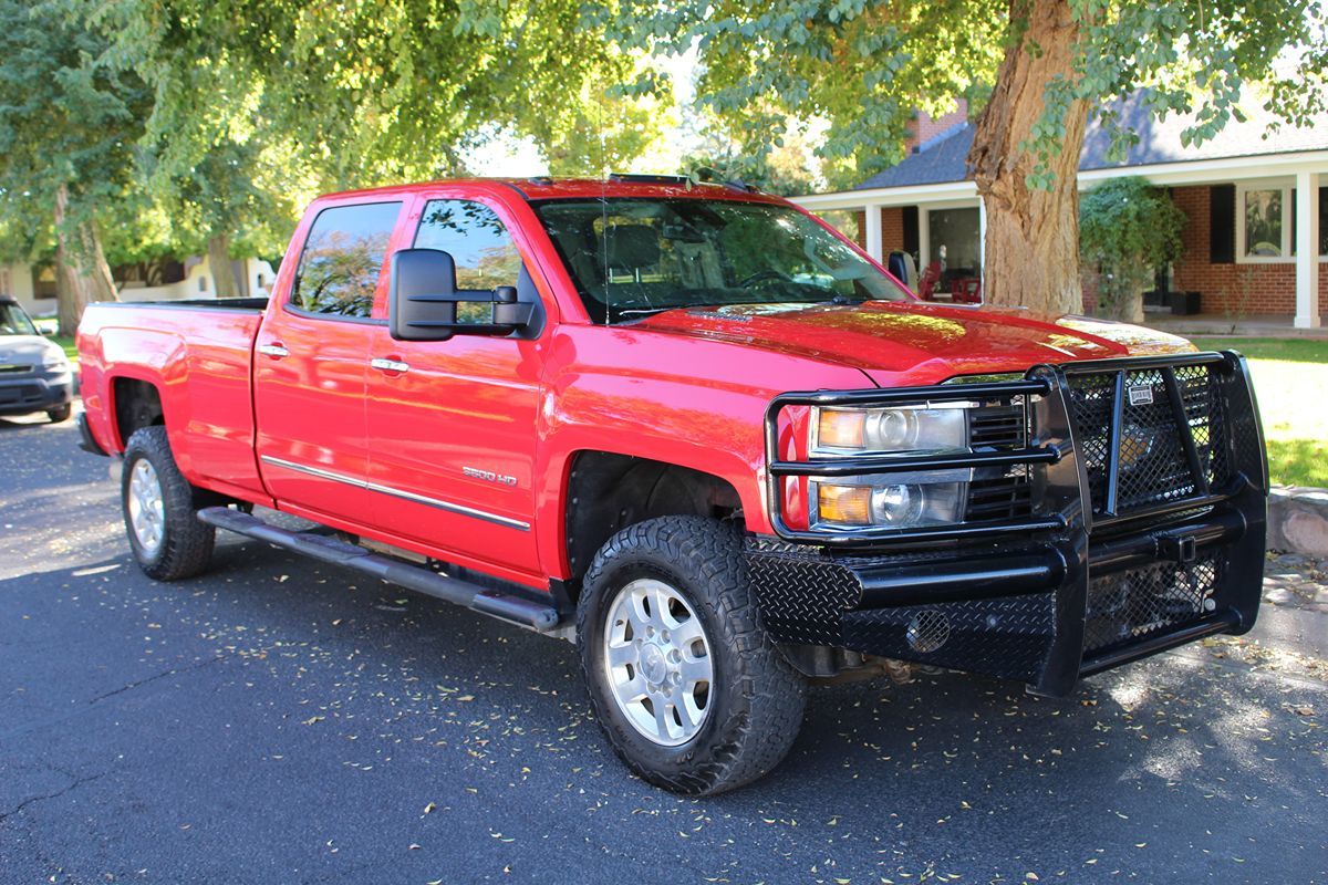 2015 Chevrolet Silverado 3500HD LTZ Z71 photo 43